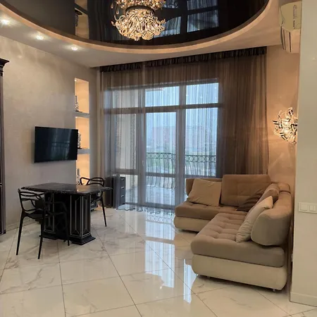 сабанский с террасой Apartment Odesa