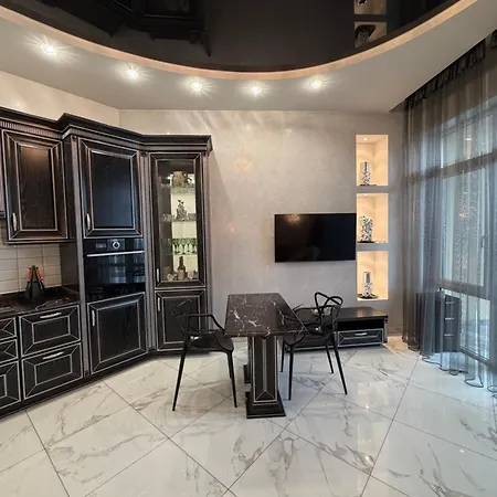 сабанский с террасой Apartment Odesa